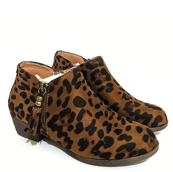 Mata Leopard Ankle Booties - Picture 4 of 11